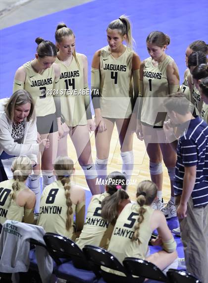 Thumbnail 1 in Rock Canyon vs. Cherry Creek (CHSAA 5A 1st Round) photogallery.