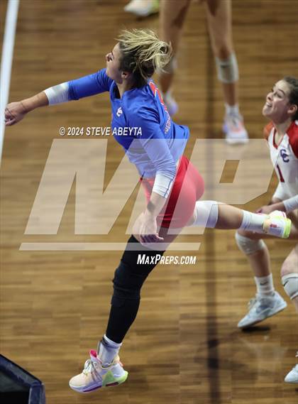 Thumbnail 2 in Rock Canyon vs. Cherry Creek (CHSAA 5A 1st Round) photogallery.
