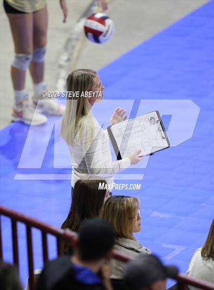 Thumbnail 2 in Rock Canyon vs. Cherry Creek (CHSAA 5A 1st Round) photogallery.