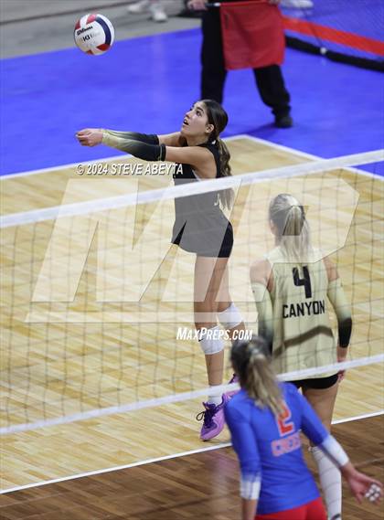 Thumbnail 1 in Rock Canyon vs. Cherry Creek (CHSAA 5A 1st Round) photogallery.