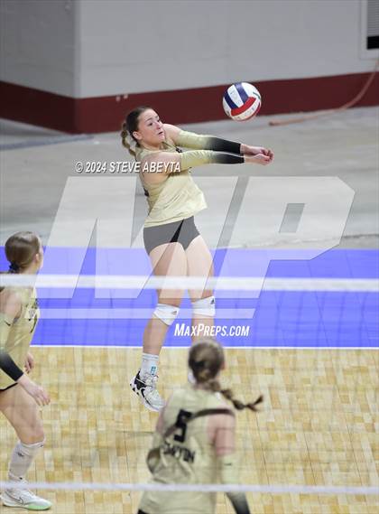 Thumbnail 1 in Rock Canyon vs. Cherry Creek (CHSAA 5A 1st Round) photogallery.