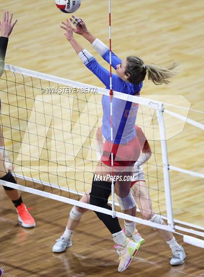 Thumbnail 3 in Rock Canyon vs. Cherry Creek (CHSAA 5A 1st Round) photogallery.