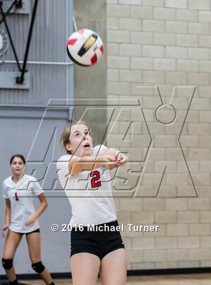 Thumbnail 2 in Shasta vs. North Medford photogallery.