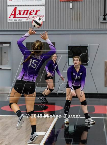 Thumbnail 1 in Shasta vs. North Medford photogallery.