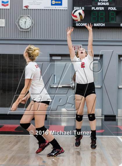 Thumbnail 2 in Shasta vs. North Medford photogallery.