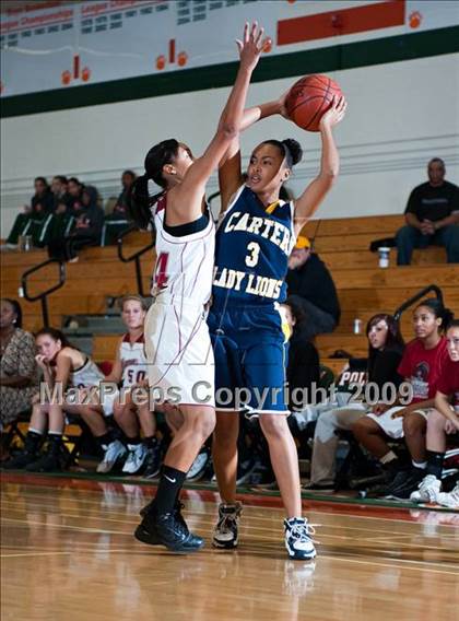 Thumbnail 3 in Carter vs. Patriot (Lady Bears Holiday Classic) photogallery.