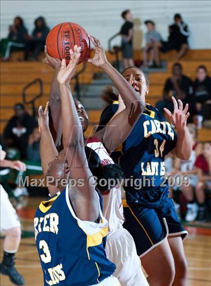 Thumbnail 3 in Carter vs. Patriot (Lady Bears Holiday Classic) photogallery.