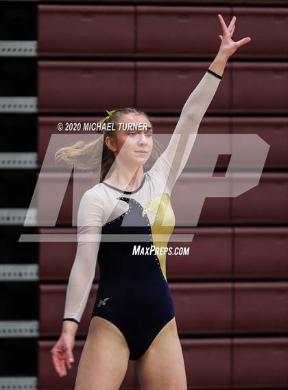 Thumbnail 1 in Greater Spokane League Meet #5 (University Host) photogallery.