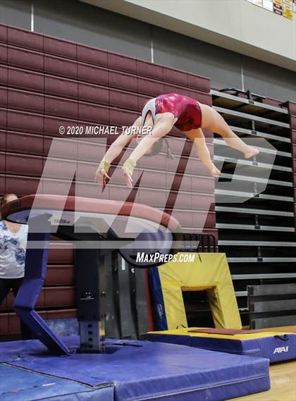 Thumbnail 3 in Greater Spokane League Meet #5 (University Host) photogallery.
