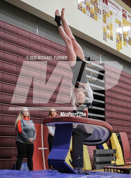 Thumbnail 1 in Greater Spokane League Meet #5 (University Host) photogallery.