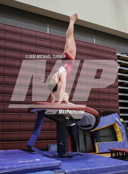 Thumbnail 1 in Greater Spokane League Meet #5 (University Host) photogallery.