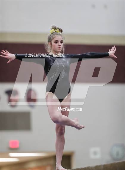 Thumbnail 3 in Greater Spokane League Meet #5 (University Host) photogallery.