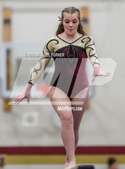 Thumbnail 2 in Greater Spokane League Meet #5 (University Host) photogallery.