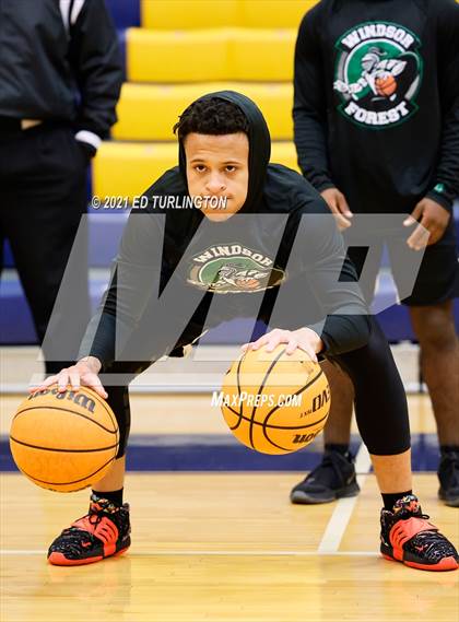 Thumbnail 3 in Windsor Forest vs. Kell (Tournament of Champions Holiday Classic) photogallery.