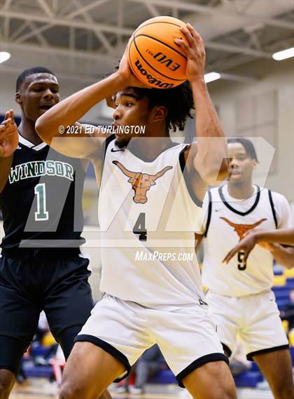 Thumbnail 3 in Windsor Forest vs. Kell (Tournament of Champions Holiday Classic) photogallery.