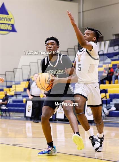 Thumbnail 1 in Windsor Forest vs. Kell (Tournament of Champions Holiday Classic) photogallery.