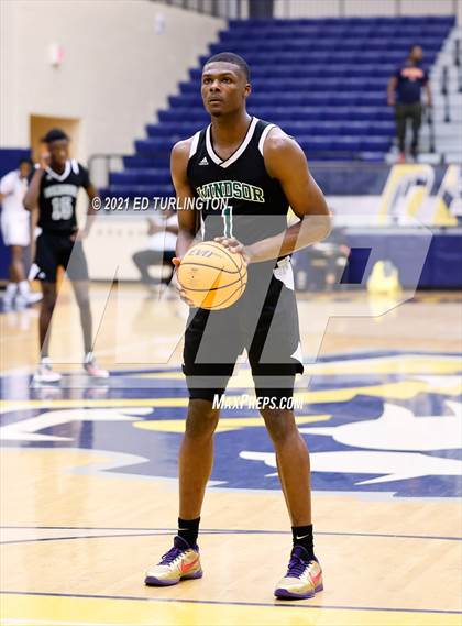 Thumbnail 3 in Windsor Forest vs. Kell (Tournament of Champions Holiday Classic) photogallery.