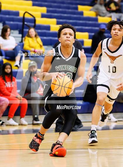 Thumbnail 1 in Windsor Forest vs. Kell (Tournament of Champions Holiday Classic) photogallery.