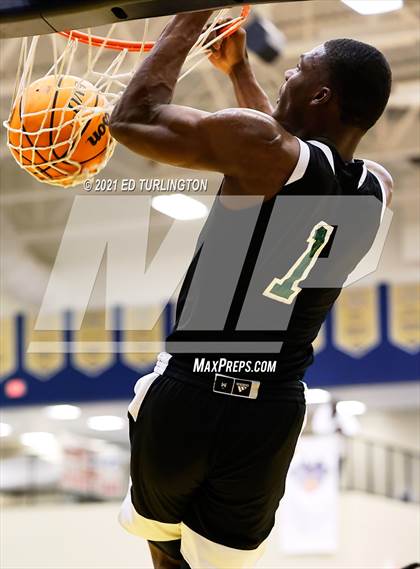 Thumbnail 1 in Windsor Forest vs. Kell (Tournament of Champions Holiday Classic) photogallery.