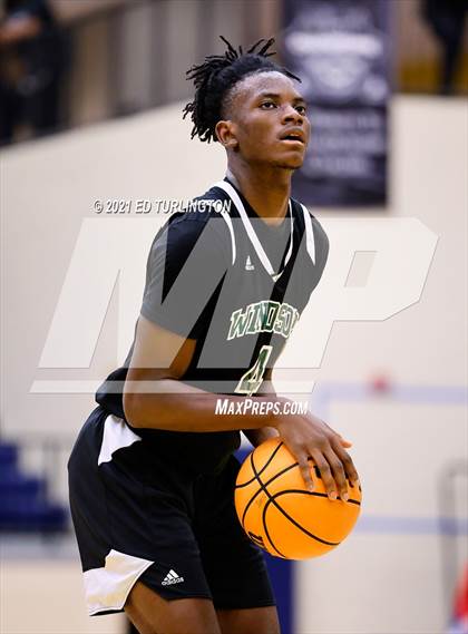 Thumbnail 2 in Windsor Forest vs. Kell (Tournament of Champions Holiday Classic) photogallery.