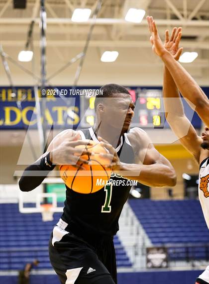 Thumbnail 1 in Windsor Forest vs. Kell (Tournament of Champions Holiday Classic) photogallery.