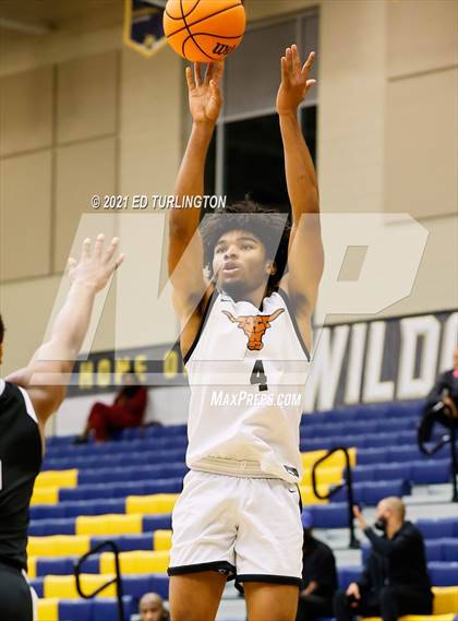 Thumbnail 1 in Windsor Forest vs. Kell (Tournament of Champions Holiday Classic) photogallery.