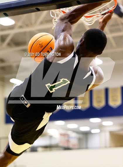 Thumbnail 3 in Windsor Forest vs. Kell (Tournament of Champions Holiday Classic) photogallery.