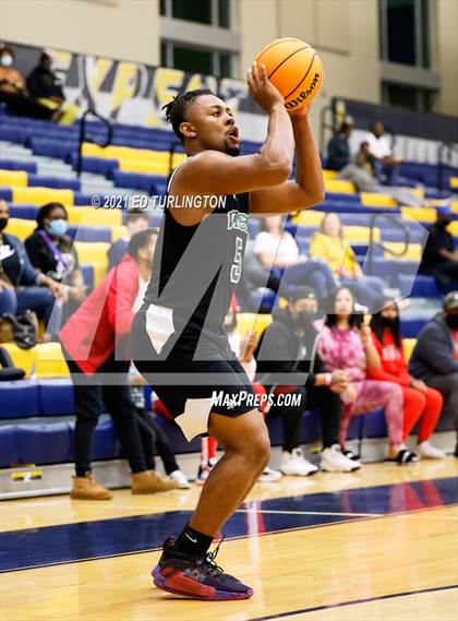 Thumbnail 2 in Windsor Forest vs. Kell (Tournament of Champions Holiday Classic) photogallery.