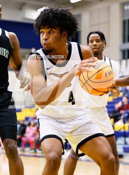 Thumbnail 1 in Windsor Forest vs. Kell (Tournament of Champions Holiday Classic) photogallery.