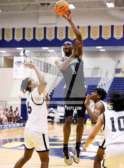 Thumbnail 2 in Windsor Forest vs. Kell (Tournament of Champions Holiday Classic) photogallery.
