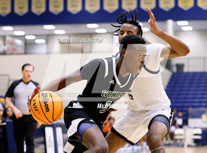 Thumbnail 3 in Windsor Forest vs. Kell (Tournament of Champions Holiday Classic) photogallery.