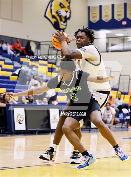 Thumbnail 2 in Windsor Forest vs. Kell (Tournament of Champions Holiday Classic) photogallery.