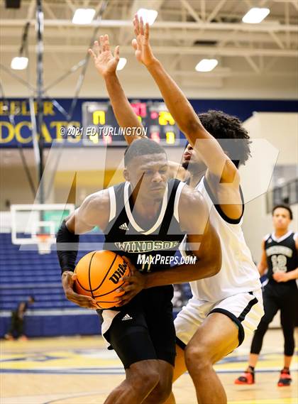 Thumbnail 2 in Windsor Forest vs. Kell (Tournament of Champions Holiday Classic) photogallery.