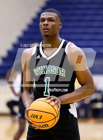 Thumbnail 3 in Windsor Forest vs. Kell (Tournament of Champions Holiday Classic) photogallery.