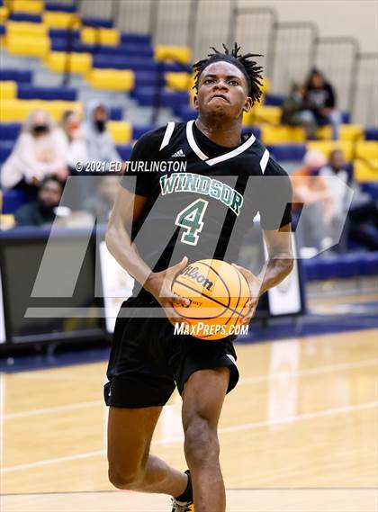 Thumbnail 2 in Windsor Forest vs. Kell (Tournament of Champions Holiday Classic) photogallery.