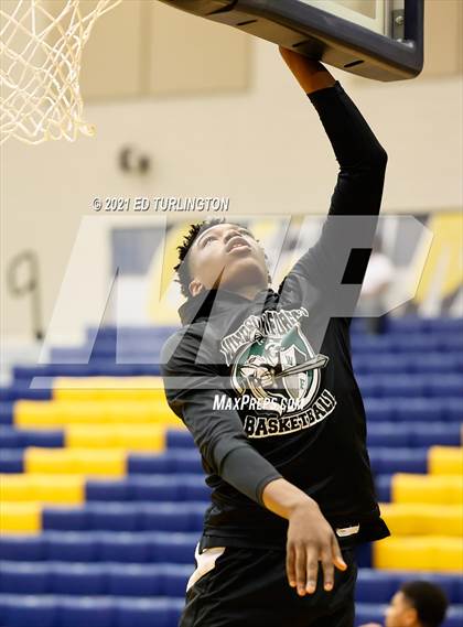 Thumbnail 2 in Windsor Forest vs. Kell (Tournament of Champions Holiday Classic) photogallery.