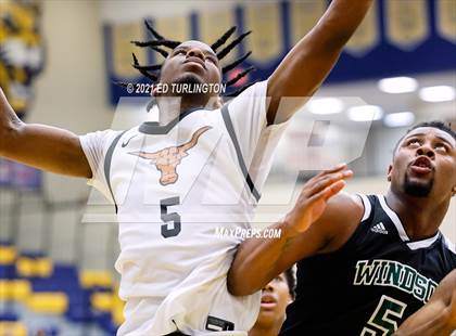 Thumbnail 3 in Windsor Forest vs. Kell (Tournament of Champions Holiday Classic) photogallery.