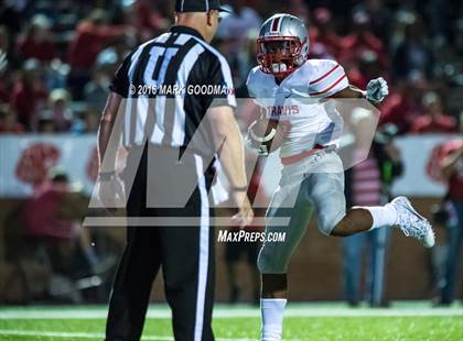 Thumbnail 3 in Fort Bend Travis @ Katy (UIL 6A Bi-District Playoff) photogallery.
