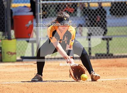 Thumbnail 1 in Topsail Softball (Extending the Season) photogallery.