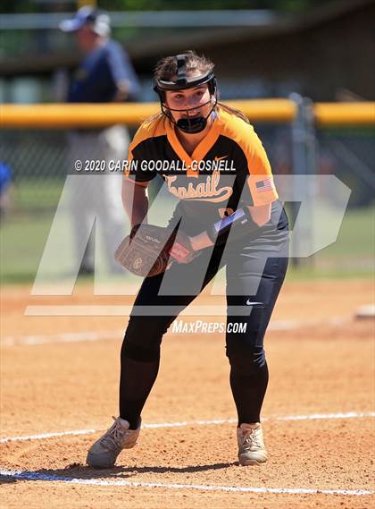 Thumbnail 3 in Topsail Softball (Extending the Season) photogallery.