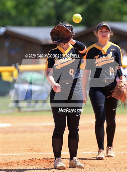 Thumbnail 3 in Topsail Softball (Extending the Season) photogallery.