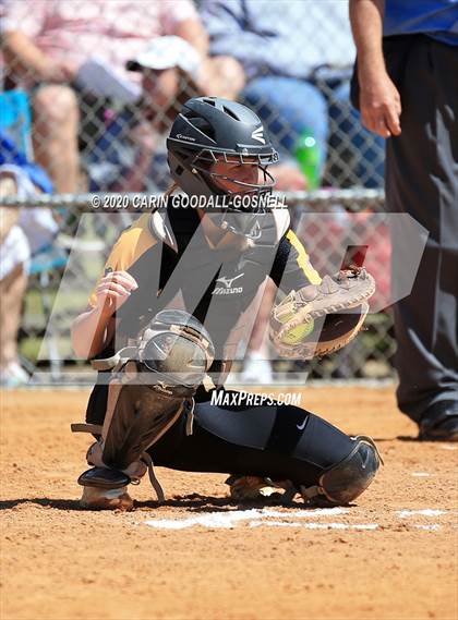 Thumbnail 3 in Topsail Softball (Extending the Season) photogallery.