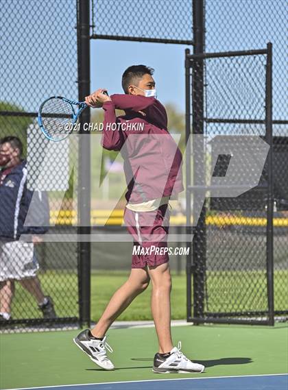 Thumbnail 2 in Honeoye Falls-Lima vs Pittsford Mendon  photogallery.