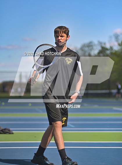 Thumbnail 1 in Honeoye Falls-Lima vs Pittsford Mendon  photogallery.