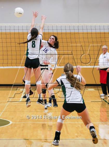 Thumbnail 1 in Issaquah @ Skyline photogallery.