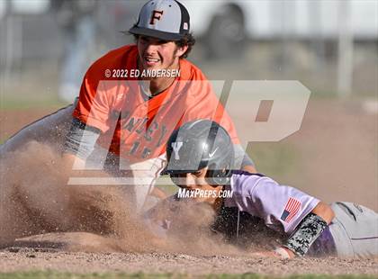 Thumbnail 1 in Fernley @ Yerington photogallery.