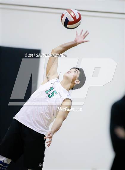 Thumbnail 3 in El Camino Real vs Granada Hills Charter photogallery.