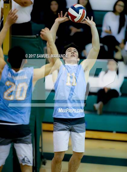 Thumbnail 3 in El Camino Real vs Granada Hills Charter photogallery.