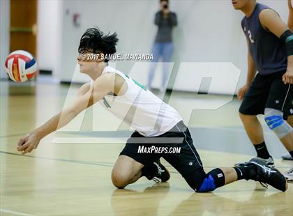 Thumbnail 2 in El Camino Real vs Granada Hills Charter photogallery.