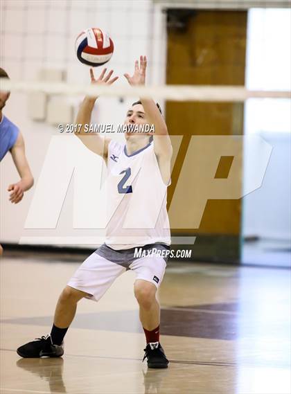 Thumbnail 3 in El Camino Real vs Granada Hills Charter photogallery.
